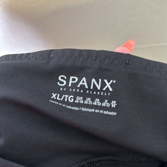 Spanx Booty Boost Active Full Length Cosmic Print Legging XL - Picture 4 of 5